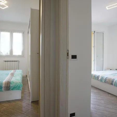 2 Bedroom Nice Home In Imperia 度假居 *